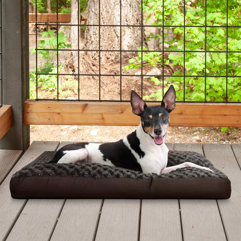 Ultra Plush Deluxe Fiber Pillow Pet Bed