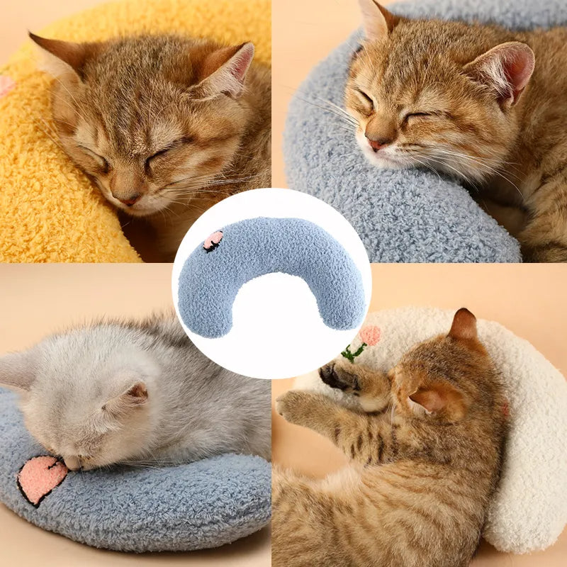 Little Pillow for Cats Fashion Neck Protector Deep Sleep Puppy U-Shaped Pillow Pets Pillow Kitten Headrest Dog Sleeping Pillow Pet Products